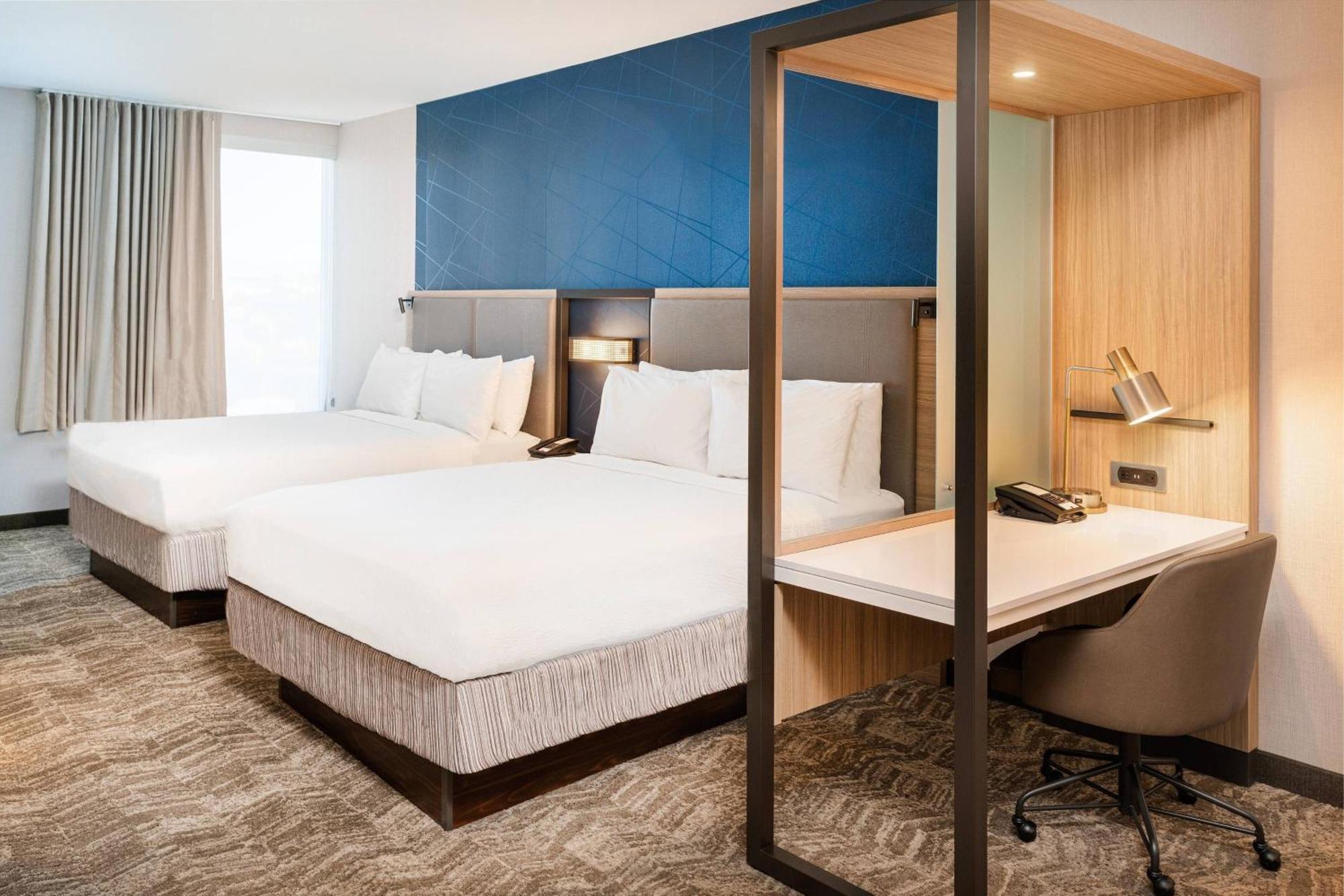 Hotel Springhill By Marriott Irvine Forest 3*